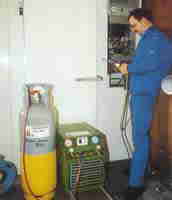 Refrigerant recovery service